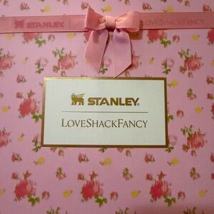 Stanley 30 oz Love Shack Fancy Quencher Flowstate Tumbler
ibiza sunset